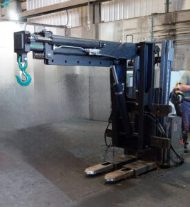 Potence télescopique relevable hydraulique